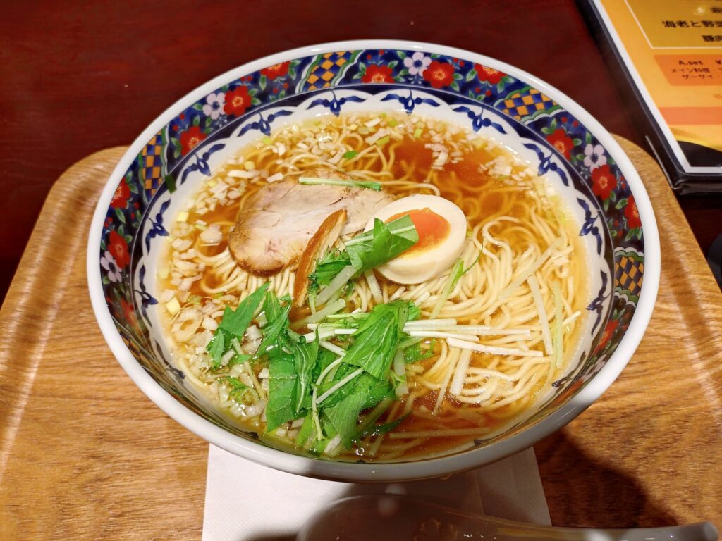 テルマ―湯西麻布店内のレストラン
